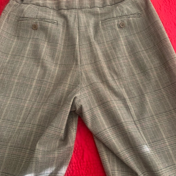 Dress shorts! - Picture 4 of 4